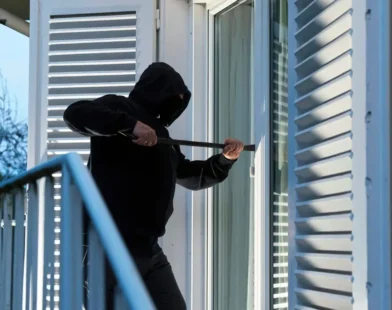 Salzburg’da Şaşırtan Hırsızlık: Ev Sahiplerinin Yiyeceklerini Yediler