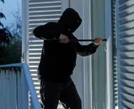 Salzburg’da Şok Edici Hırsızlık: Eve Girip Günlerce Yaşadılar