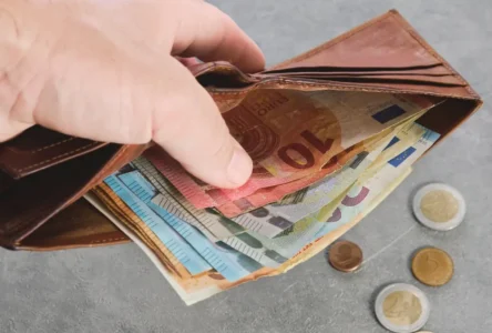 Sosyal Adalet mi, Tasarruf Zorbalığı mı? Avusturya'nın Yeni Bütçesi En Yoksulu En Çok Etkiliyor