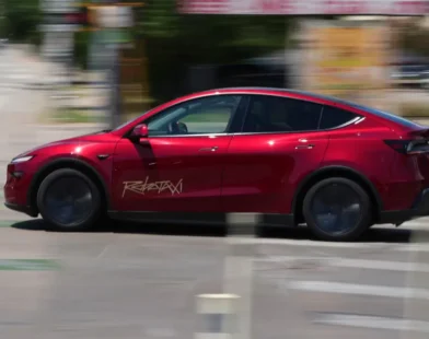 Tesla’nın Robotaksileri ABD Yollarında Hizmete Başladı