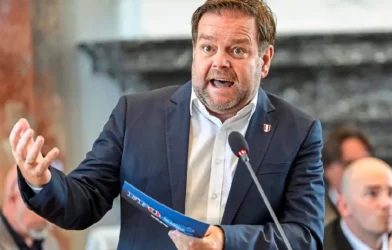 Tirol FPÖ’de Markus Abwerzger oyların %98,15'ini alarak yeniden seçildi Tirol FPÖ’de Markus Abwerzger oyların %98,15'ini alarak yeniden seçildi