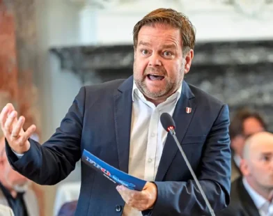 Tirol FPÖ’de Markus Abwerzger oyların %98,15'ini alarak yeniden seçildi