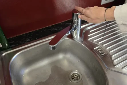 Tirol’de Dev Su Borusu Arızası: İçme Suyu Sistemi Çöktü