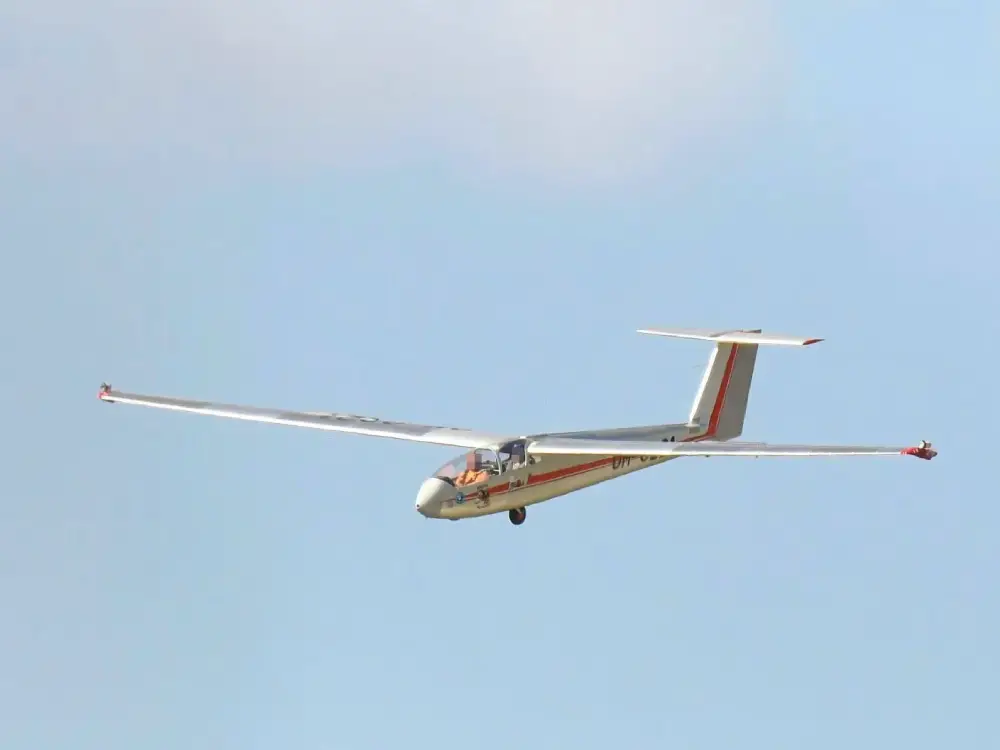 Tirol’de Düşen Planörün Pilotunun Kimliği Belli Oldu: Sadece 17 Yaşındaydı