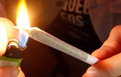 Tirol’de Okul Çevresinde Uyuşturucu: Ebeveynlere Acil Uyarı Yapıldı