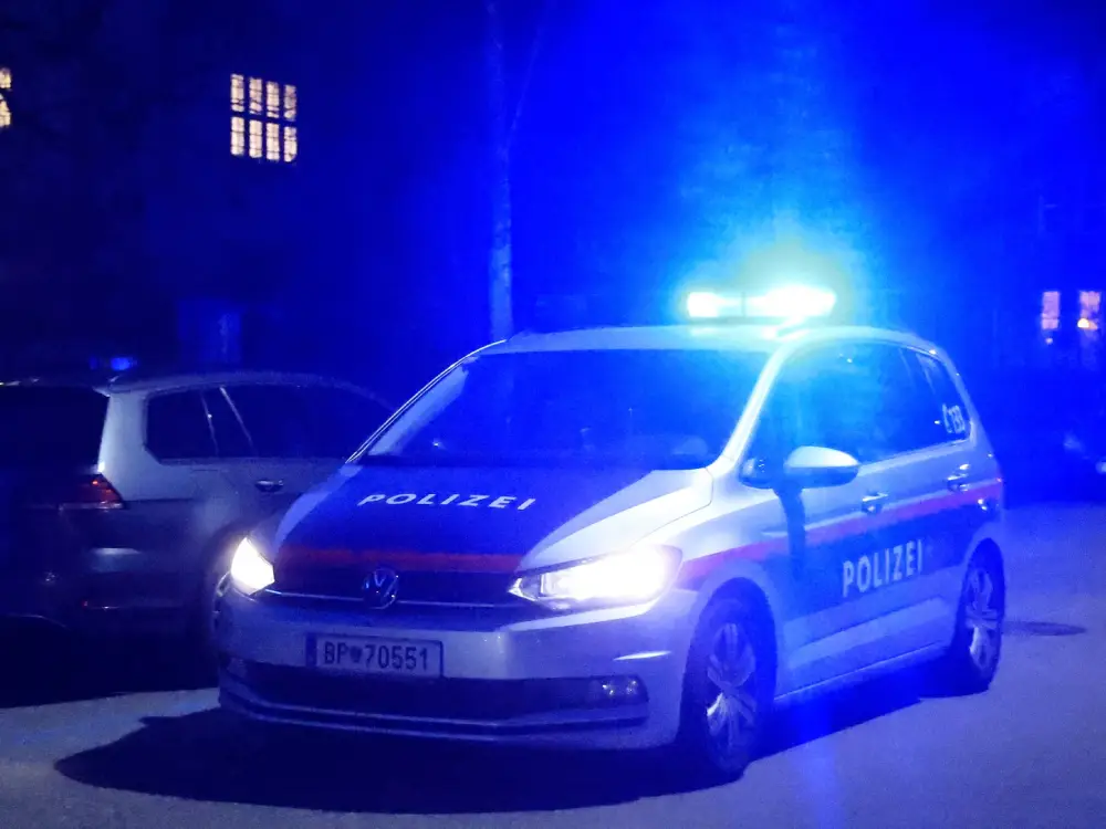 Tirol'de Şok Hırsızlık: E-Bisikletler, Giysiler ve Nakit Para Kayboldu