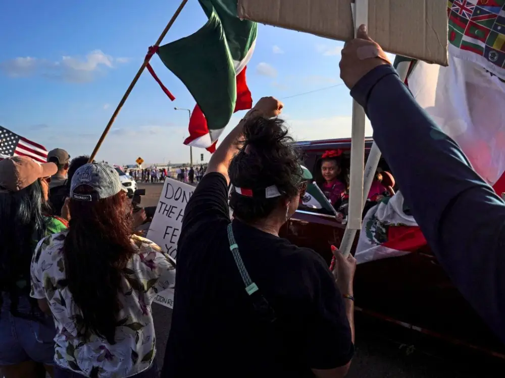 Trump Karşıtı Protestoda Vurulan Gösterici Hayatını Kaybetti