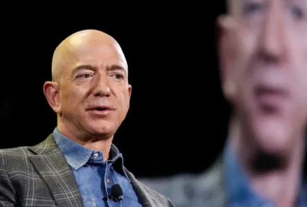 Trump ve Musk Arasındaki Gerilimden Bezos Faydalanmak İstiyor