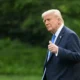 Trump'tan Çifte Darbe: Çelik ve Alüminyum Gümrük Vergileri %50'ye Çıkıyor! Trump'tan Çifte Darbe: Çelik ve Alüminyum Gümrük Vergileri %50'ye Çıkıyor!