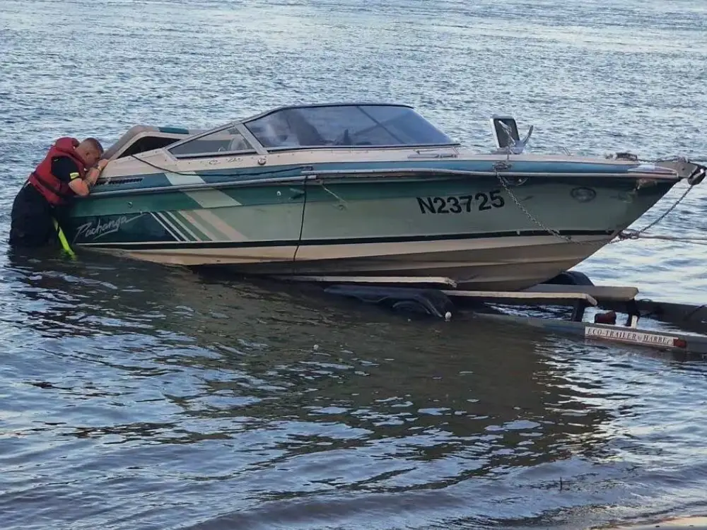 Tuna Nehri'nde İki Bot Çarpıştı: Yaralılar Arasında Çocuk da Var