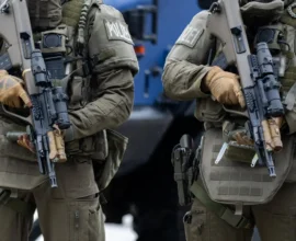 Viyana’da 14 Yaşındaki Kıza Bomba İhbarı Nedeniyle Hapis Cezası