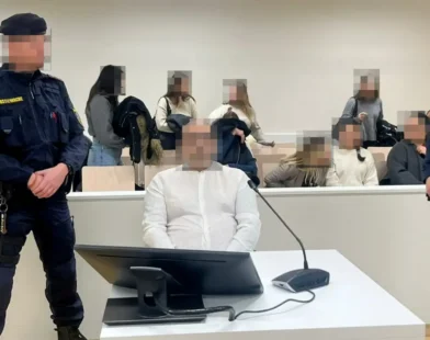 Viyana’da Bıçaklı Saldırı: 31 Sabıkalı Sanığa 20 Yıl Ceza