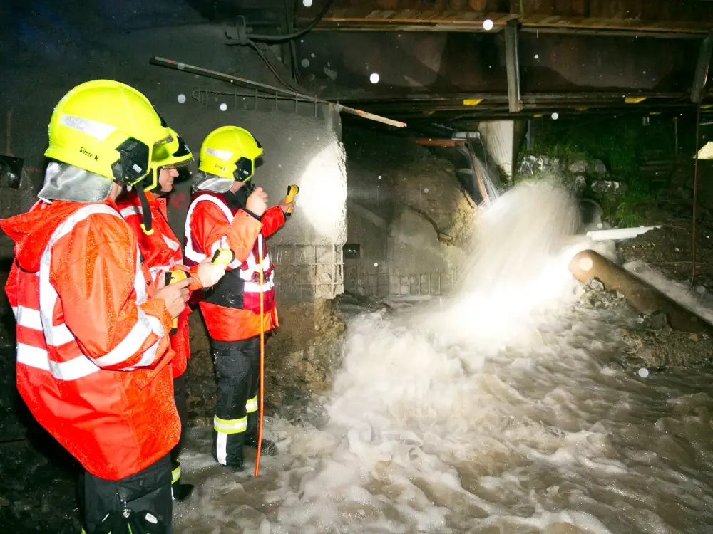 Vorarlberg’de 400’den Fazla Acil Durum: Sel ve Heyelan Alarmı