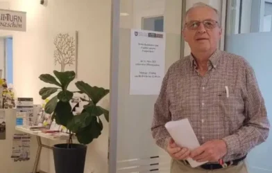 Yanlış Protokol İddiası: Halbturn Belediye Başkanı Eleştirilerin Odağında Yanlış Protokol İddiası: Halbturn Belediye Başkanı Eleştirilerin Odağında