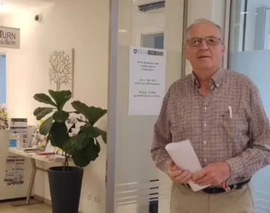 Yanlış Protokol İddiası: Halbturn Belediye Başkanı Eleştirilerin Odağında