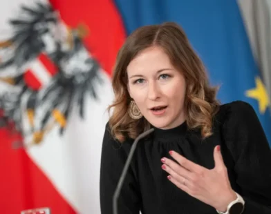 Yeni Uygulama ile Gençler Gönüllü Olacak, Puan Kazanacak