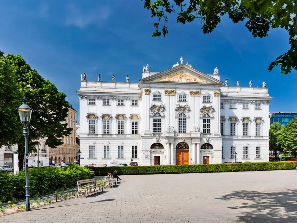 Yetişkin Koruma Yasasında Değişiklik Girişimi Tepkiyle Karşılandı Yetişkin Koruma Yasasında Değişiklik Girişimi Tepkiyle Karşılandı